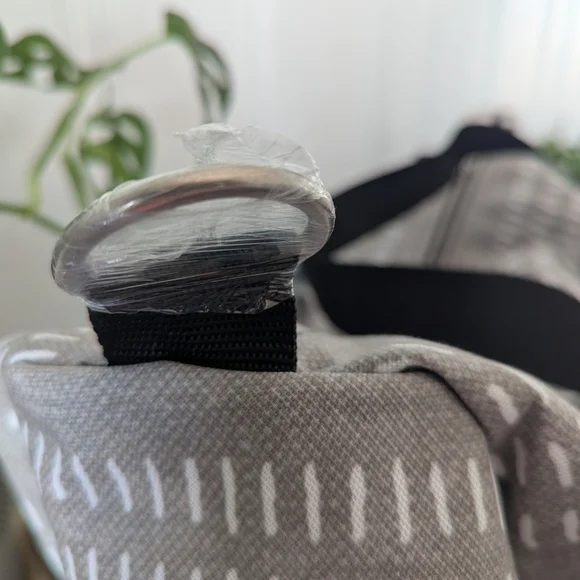 Gray Patterned Canvas Duffle Bag - Picture 5 of 15